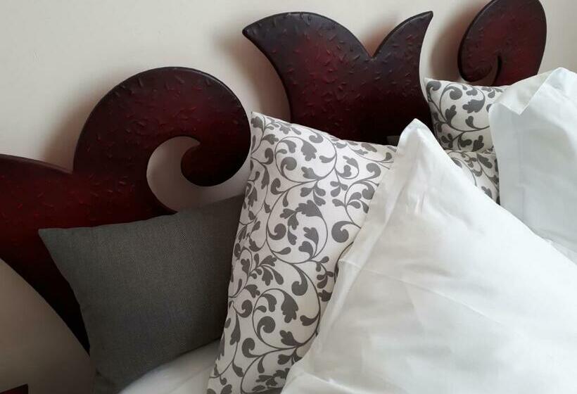 اتاق سوپریور, ô Anges