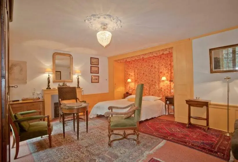 Familjesvit, Le Logis Du Jerzual
