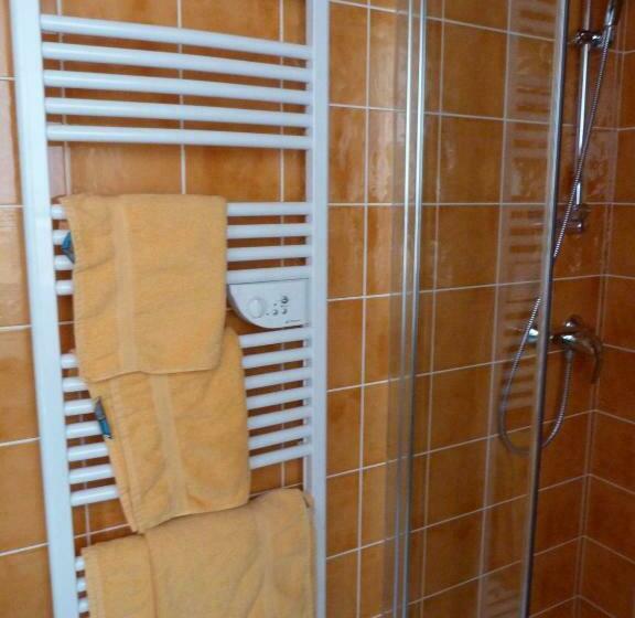 سوییت خانوادگی, Le Logis Du Jerzual