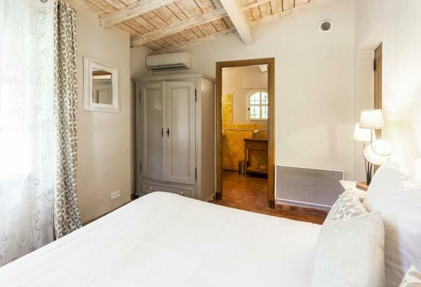 اتاق استاندارد, Domaine Les Mésanges