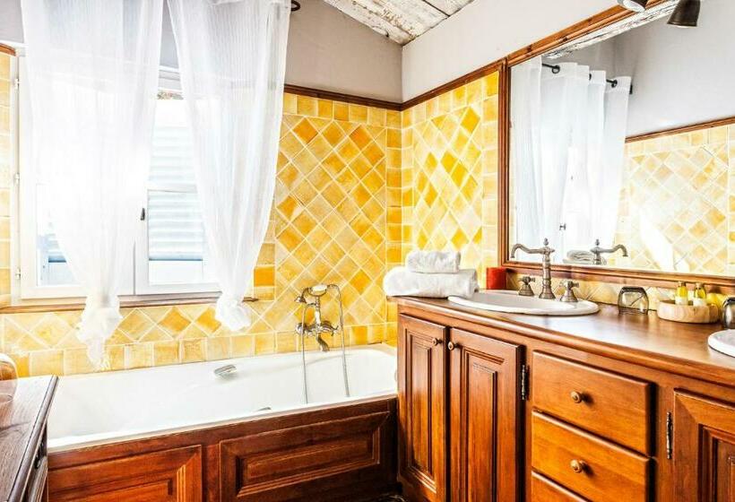 اتاق سوپریور, Domaine Les Mésanges