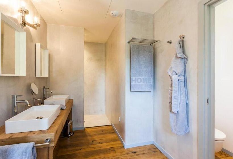 ویلای یک اتاق خوابه با استخر شنا, Domaine Les Mésanges