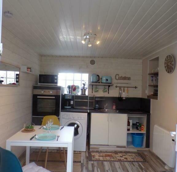 Студио Стандарт Вид на Сад, Gîte La Mer