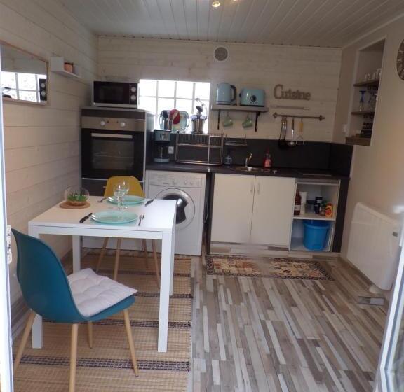 إستوديو قياسى مطلّ علي الحديقة, Gîte La Mer