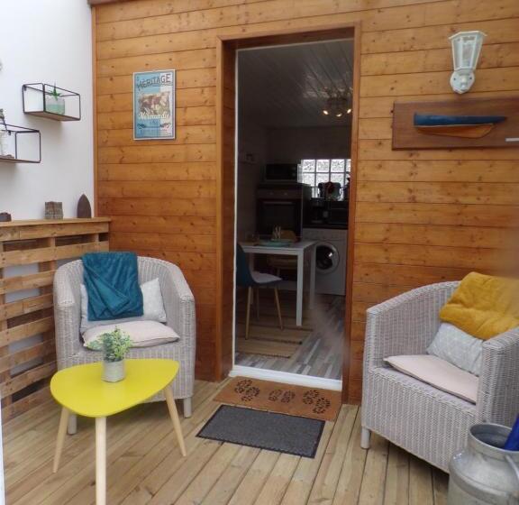 إستوديو قياسى مطلّ علي الحديقة, Gîte La Mer