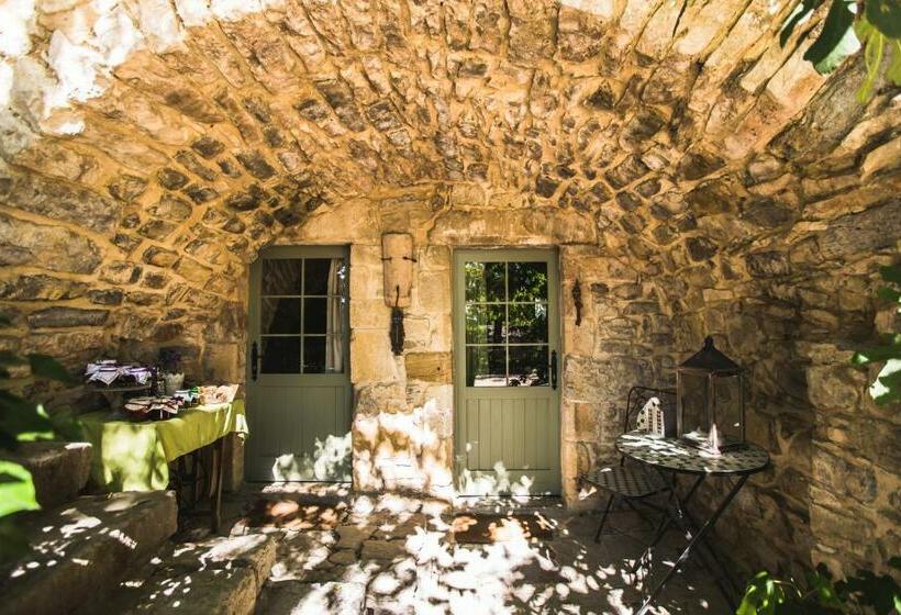 غرفة قياسية, La Flor Azul