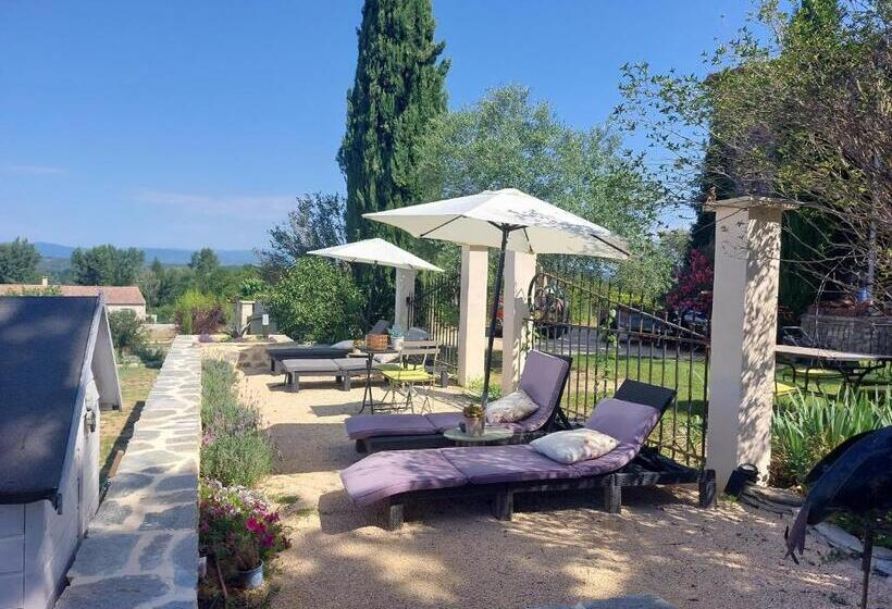 غرفة ديلوكس, La Flor Azul