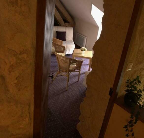 غرفة قياسية, Le Clos De Châtres