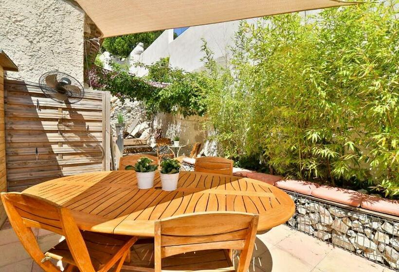 اتاق سوپریور, Les Chambres D'hôtes Du Grand Mornas