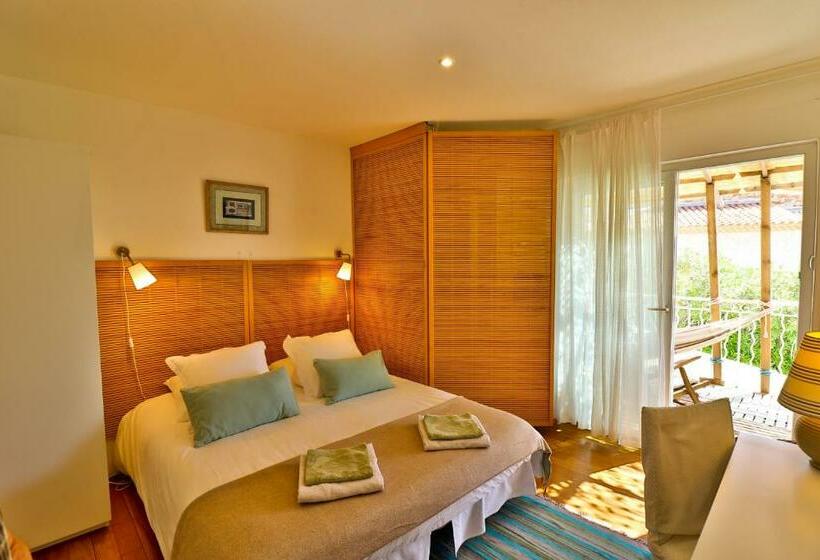 スーペリアールーム, Les Chambres D'hôtes Du Grand Mornas