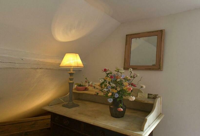 Family Connecting Room, Les Rouges Gorges