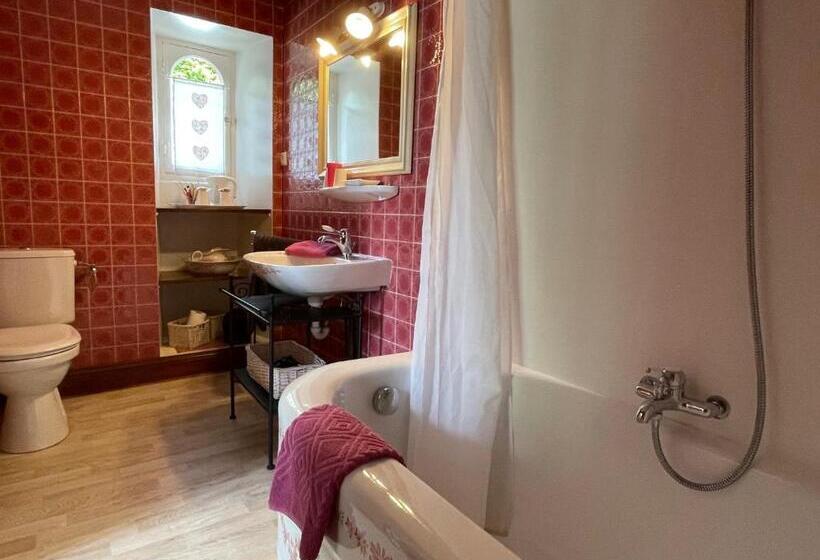 标准间, Maison D Hôtes Et Gîtes La Chouannerie à Côté Du Parc Du Puy Dufou