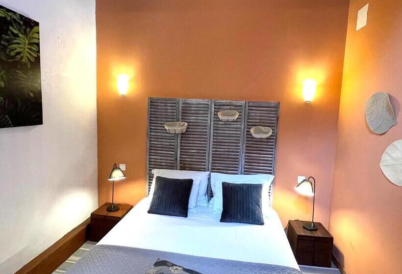 标准间, Maison D Hôtes Et Gîtes La Chouannerie à Côté Du Parc Du Puy Dufou