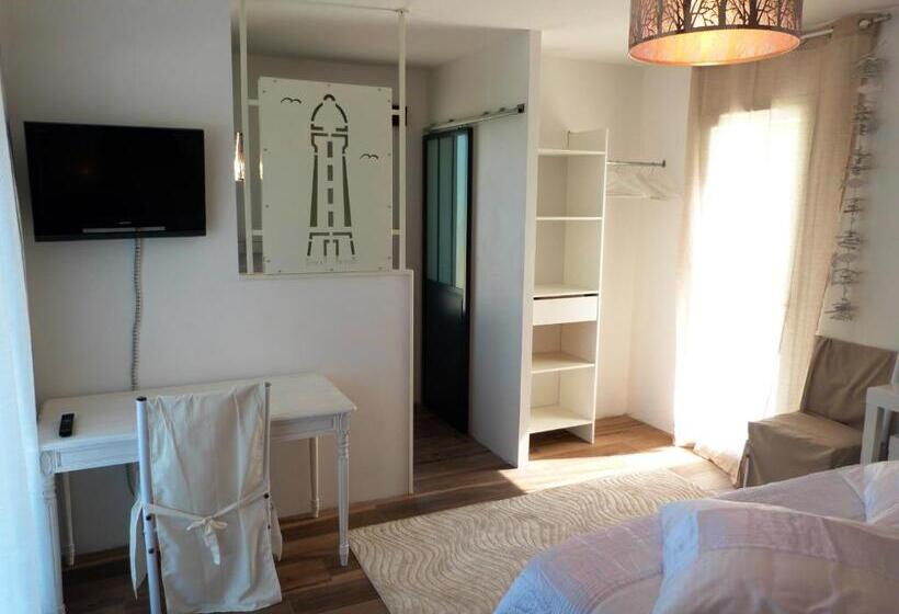 Номер Deluxe с Террасой, Maison Lucilda