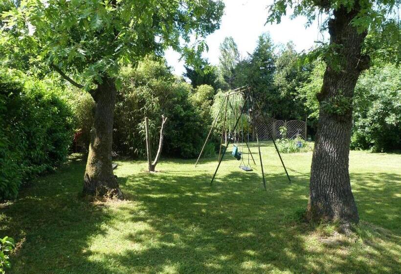 패밀리 룸, Maison Lucilda