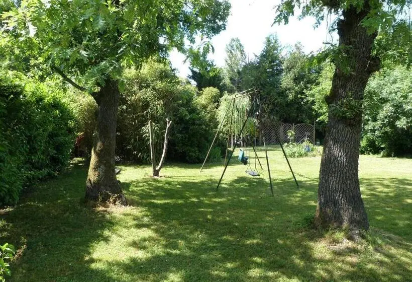 Perhehuone, Maison Lucilda