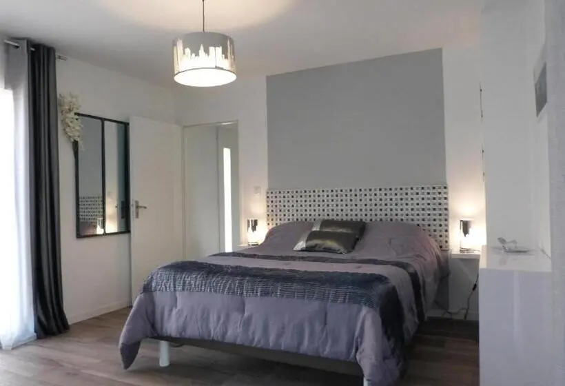 Standard-huone Sisäpuolella, Maison Lucilda