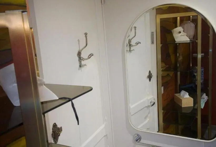 スタンダードスタジオ, Camera Et Caetera Chambres D'hôtes B&b