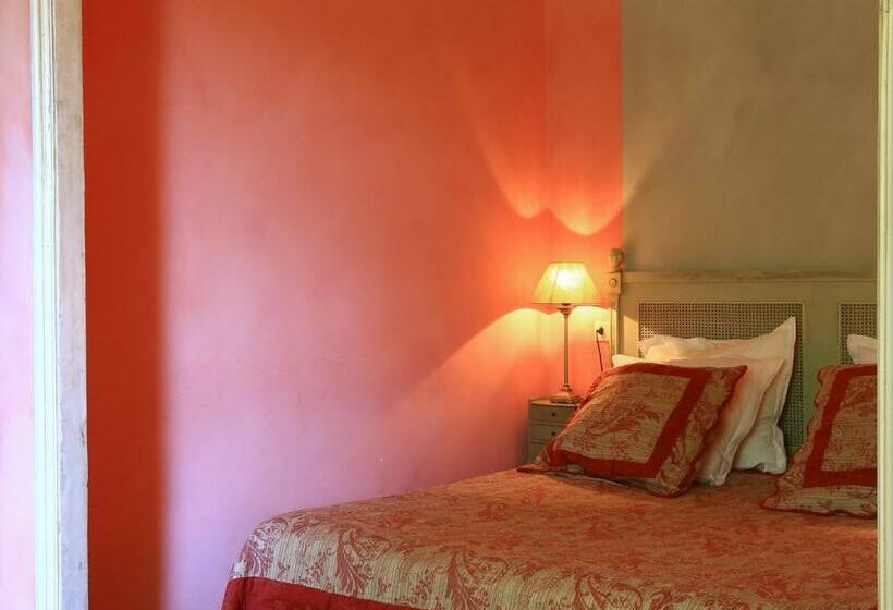 スーペリアトリプルルーム, Domaine De Rhodes B&b