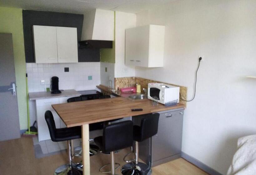 غرفة قياسية حمام مشترك, Du Lac Au Bord Du Lac