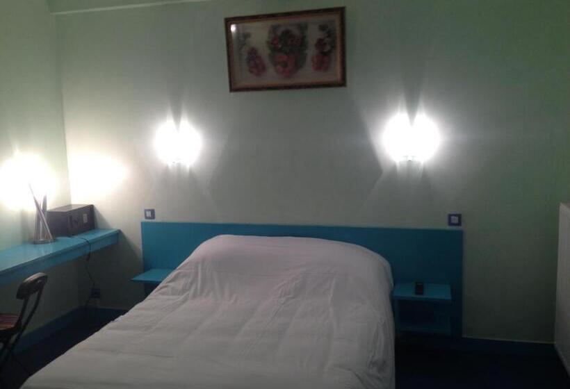 اتاق استاندارد سه نفره, Family Hôtel