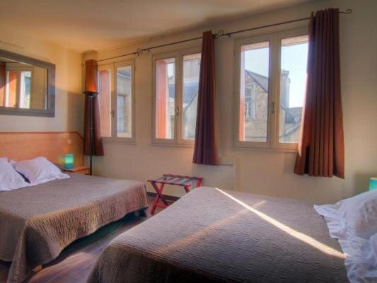 חדר סטנדרט לארבעה, Logis Hôtel Restaurant Le Drakkar