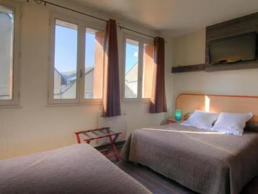 スタンダード４人部屋, Logis Hôtel Restaurant Le Drakkar