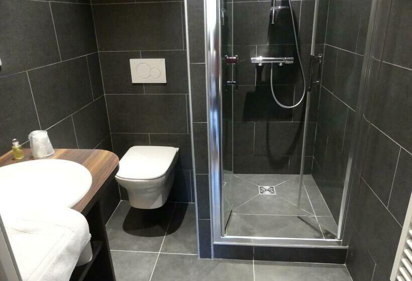 جناح مزوَّد بشرفة, Hôtel Viallet