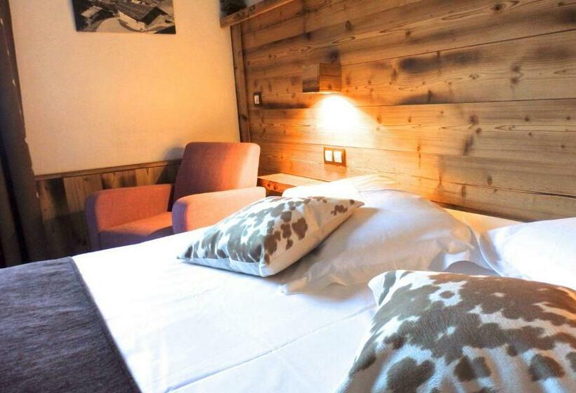 جناح مزوَّد بشرفة, Hôtel Viallet