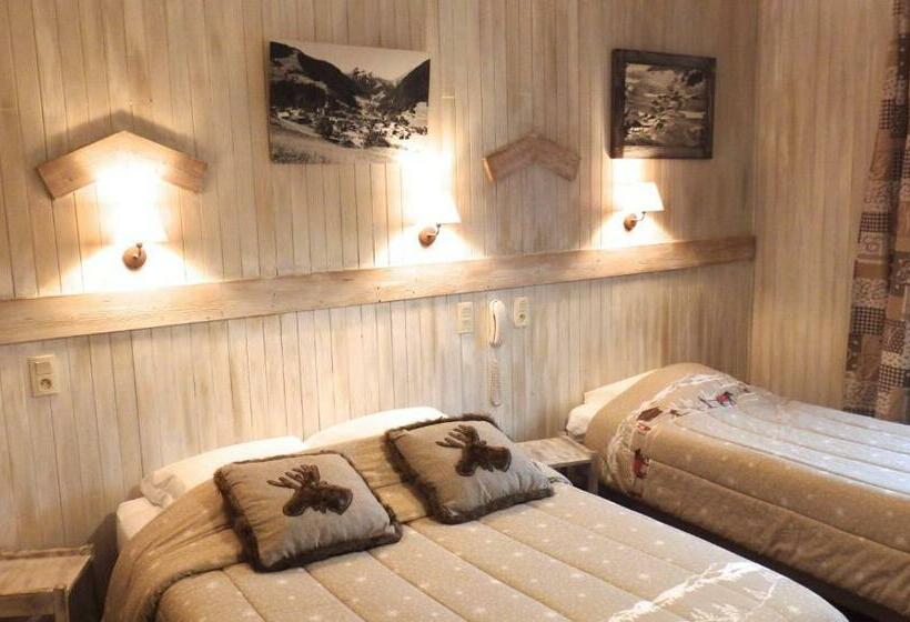 غرفة قياسية ثلاثية, Hôtel Viallet