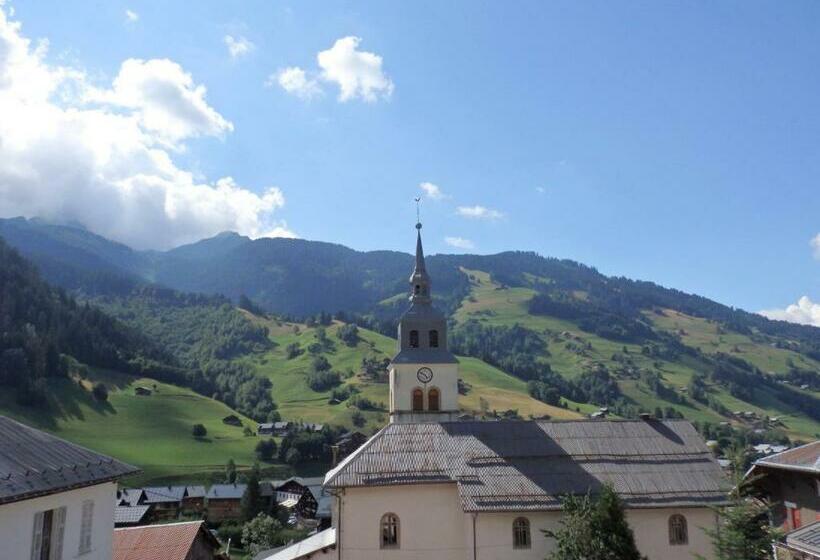 جناح مزوَّد بشرفة, Hôtel Viallet