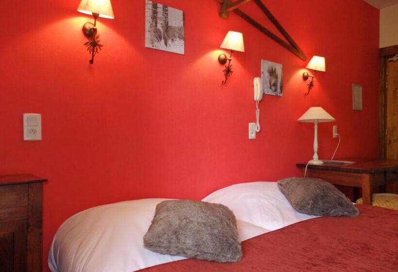 جناح سوبيريور, Hôtel Viallet