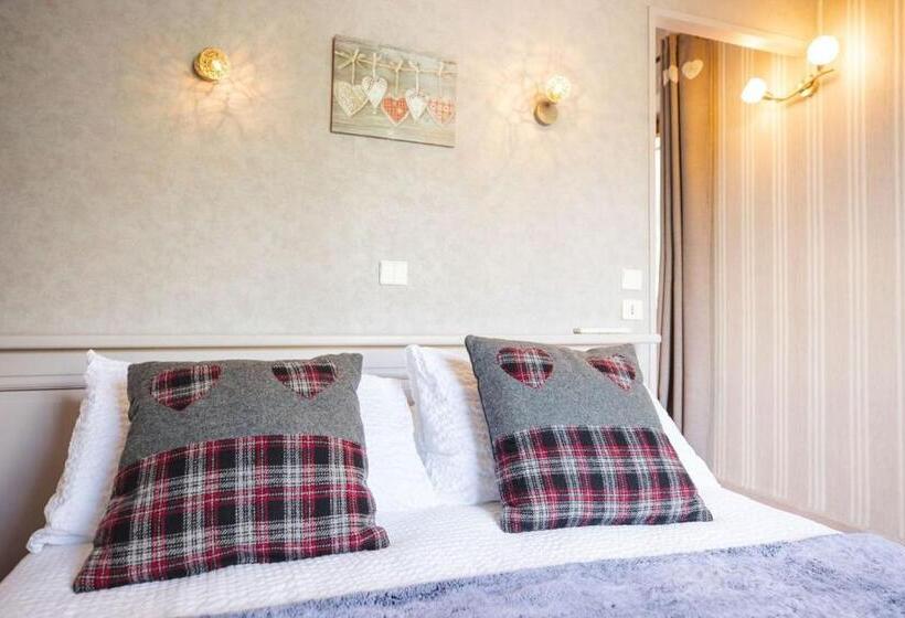 Номер Стандарт Вид на Горы, Hôtel Viallet