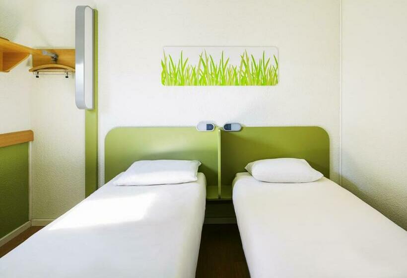 غرفة قياسية ثلاثية, Ibis Budget Chartres