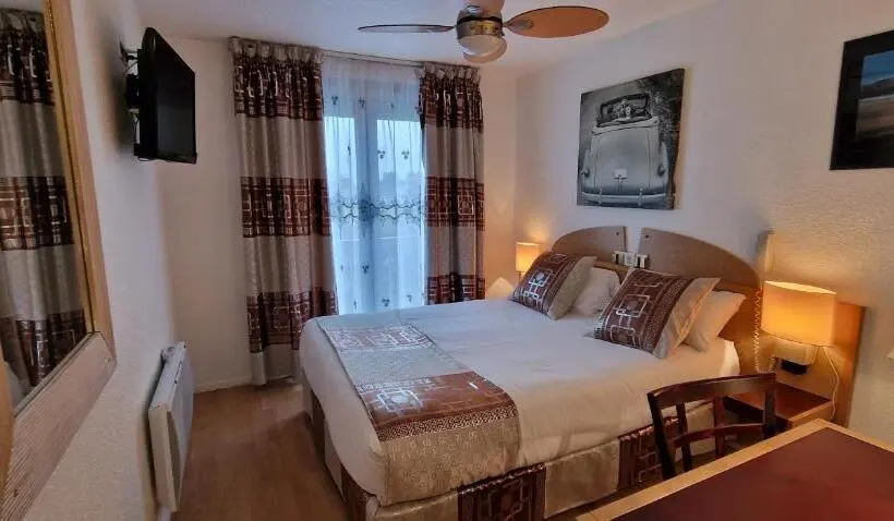 Comfort Værelse, Kyriad Direct Arpajon