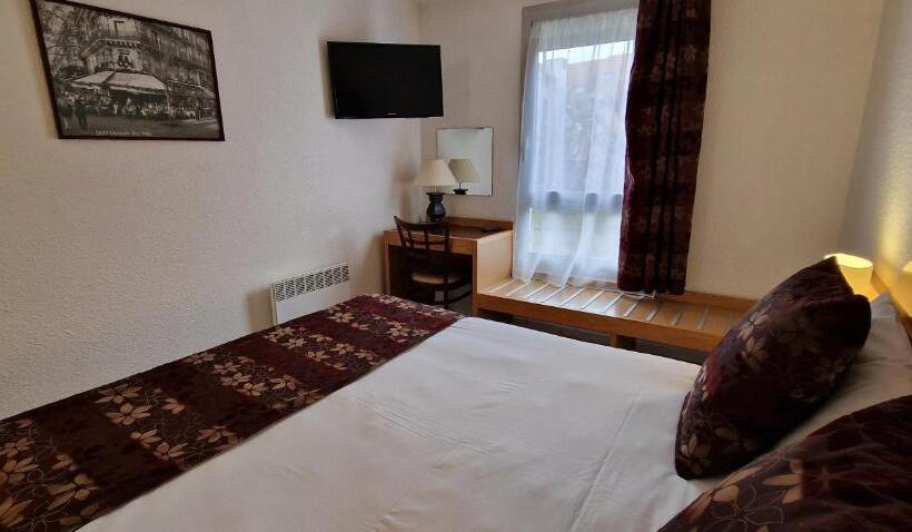 Номер Стандарт Двуспальная Кровать, Kyriad Direct Arpajon