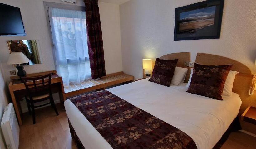 Номер Стандарт Двуспальная Кровать, Kyriad Direct Arpajon