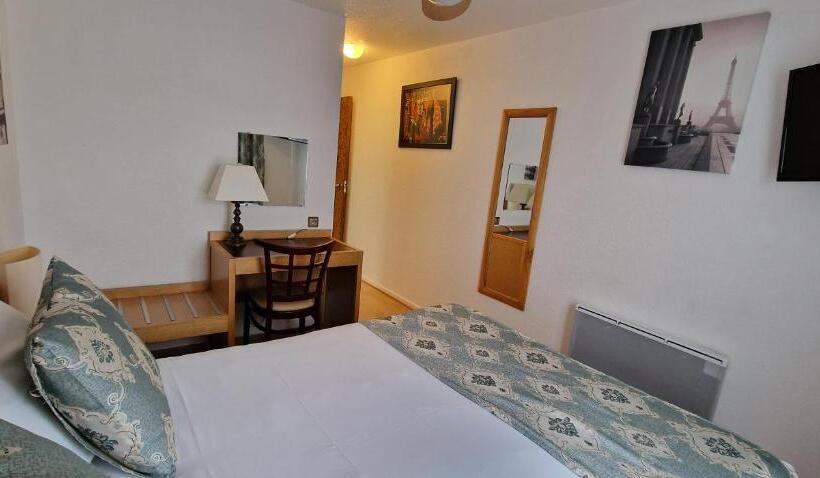 Номер Стандарт Двуспальная Кровать, Kyriad Direct Arpajon