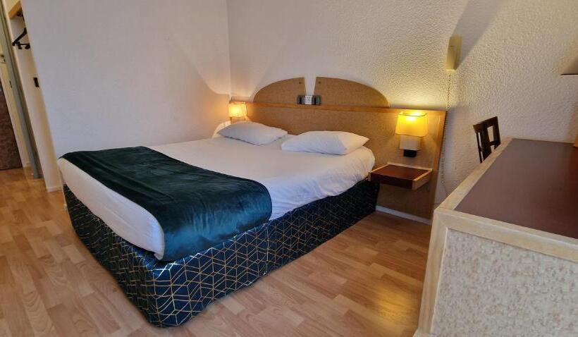 Номер Стандарт Двуспальная Кровать, Kyriad Direct Arpajon