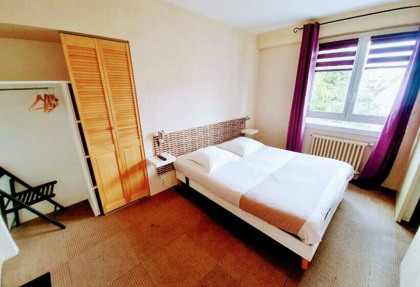 חדר סטנדרט, Le Toul  Broch