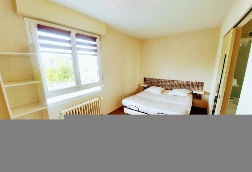 חדר סטנדרט, Le Toul  Broch