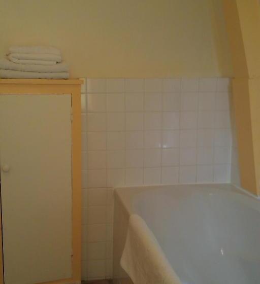 Standard room with outdoor bath, Les Galets Bleus