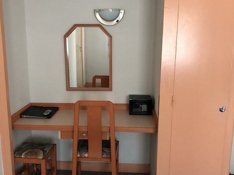 스탠다드 룸, Restaurant Jean Le Bon