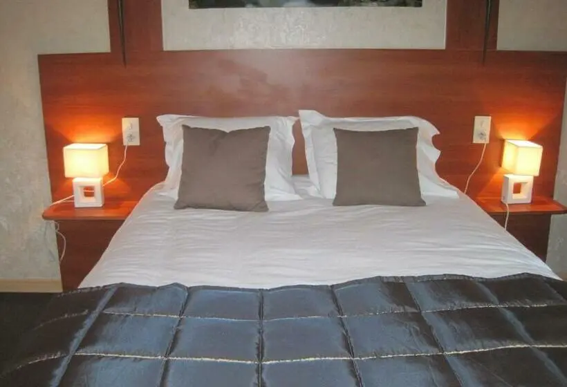 Standard Room, Restaurant Rive Gauche