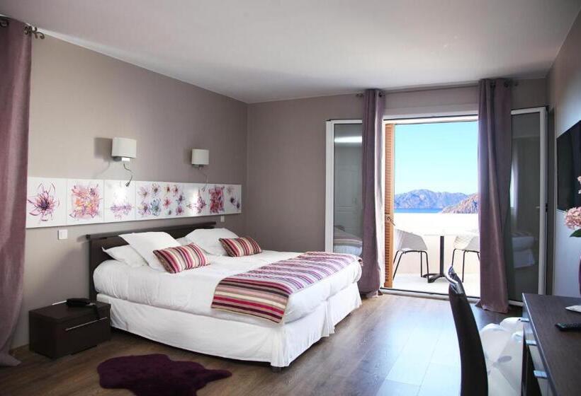 디럭스 테라스 룸 바다 전망, Scandola