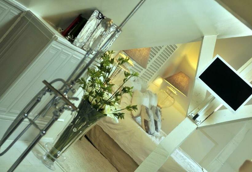 エクゼクティブスイート, Bienvenue Chez Nous