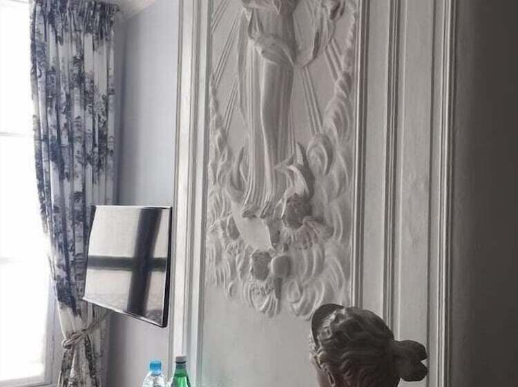 اتاق استاندارد, Bienvenue Chez Nous
