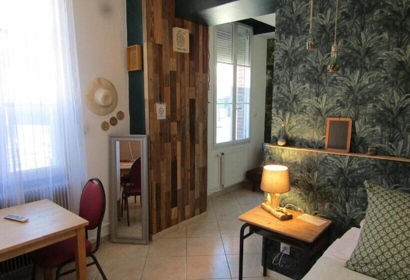 חדר סטנדרט, Chambre D'hôtes Au Nid Du Thil