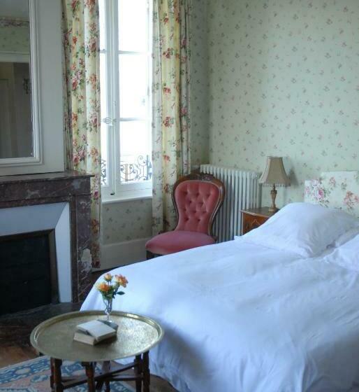 高级大房间, Chambres D'hotes Château De La Puisaye