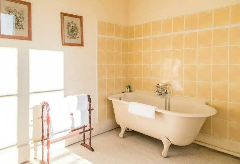 スタンダードルーム, Chambres D'hotes Château De La Puisaye